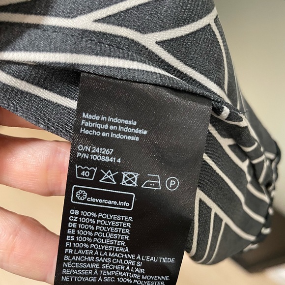 H&M navy and white silk like dress size L - Picture 3 of 3